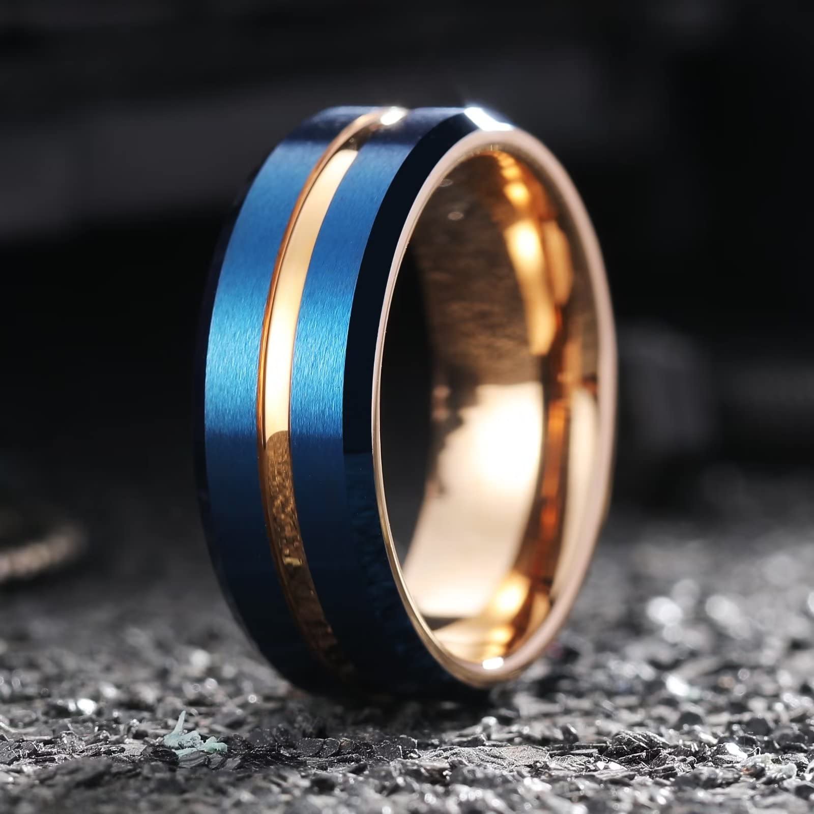 Anel de Noivado Masculino em Aço Azul Escovado com Entalhe de Cor Dourada de 8mm - Miscellaneous Accessories